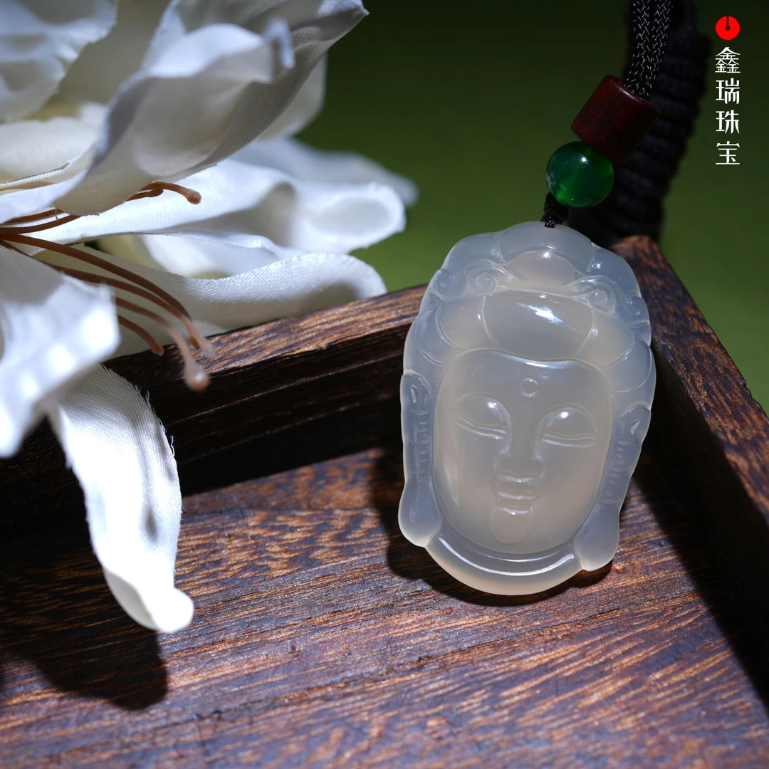 【天然玉石】白色玉髓闭目观音吊坠白冰气质挂件玉坠经典观音头项链