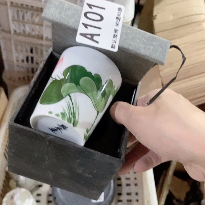 健*茶具微瑕，介意勿拍