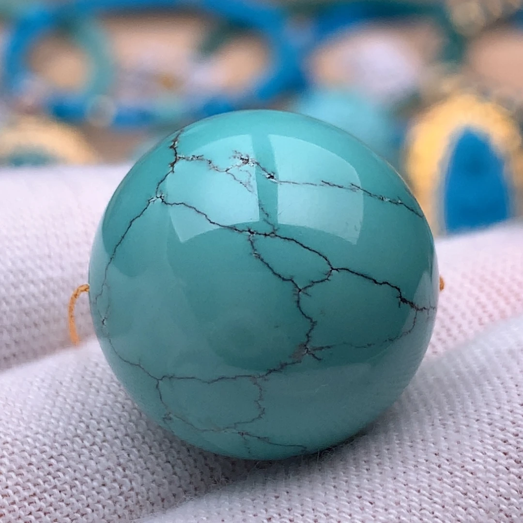 绿松石未镶嵌珠宝奇石20.3