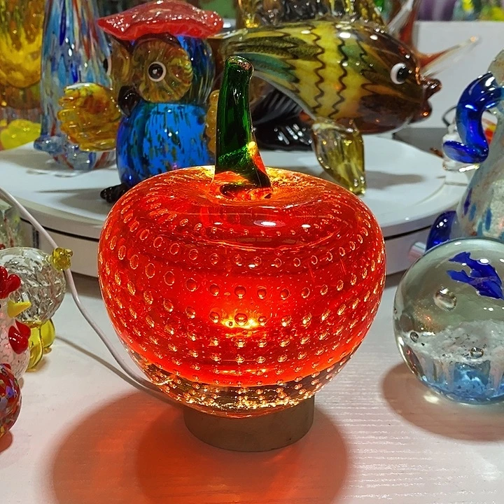 水晶苹果高13厘米宽8厘米