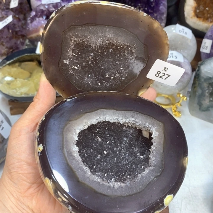 未镶嵌玛瑙/玉髓珠宝奇石