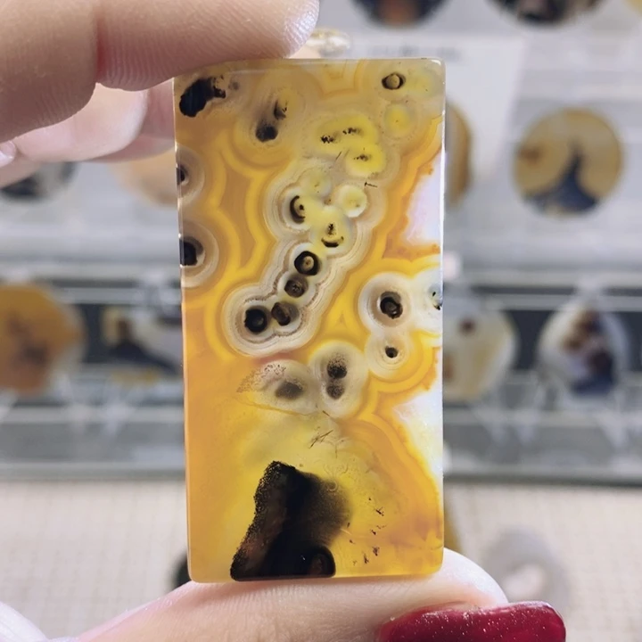 玛瑙/玉髓未镶嵌颈饰