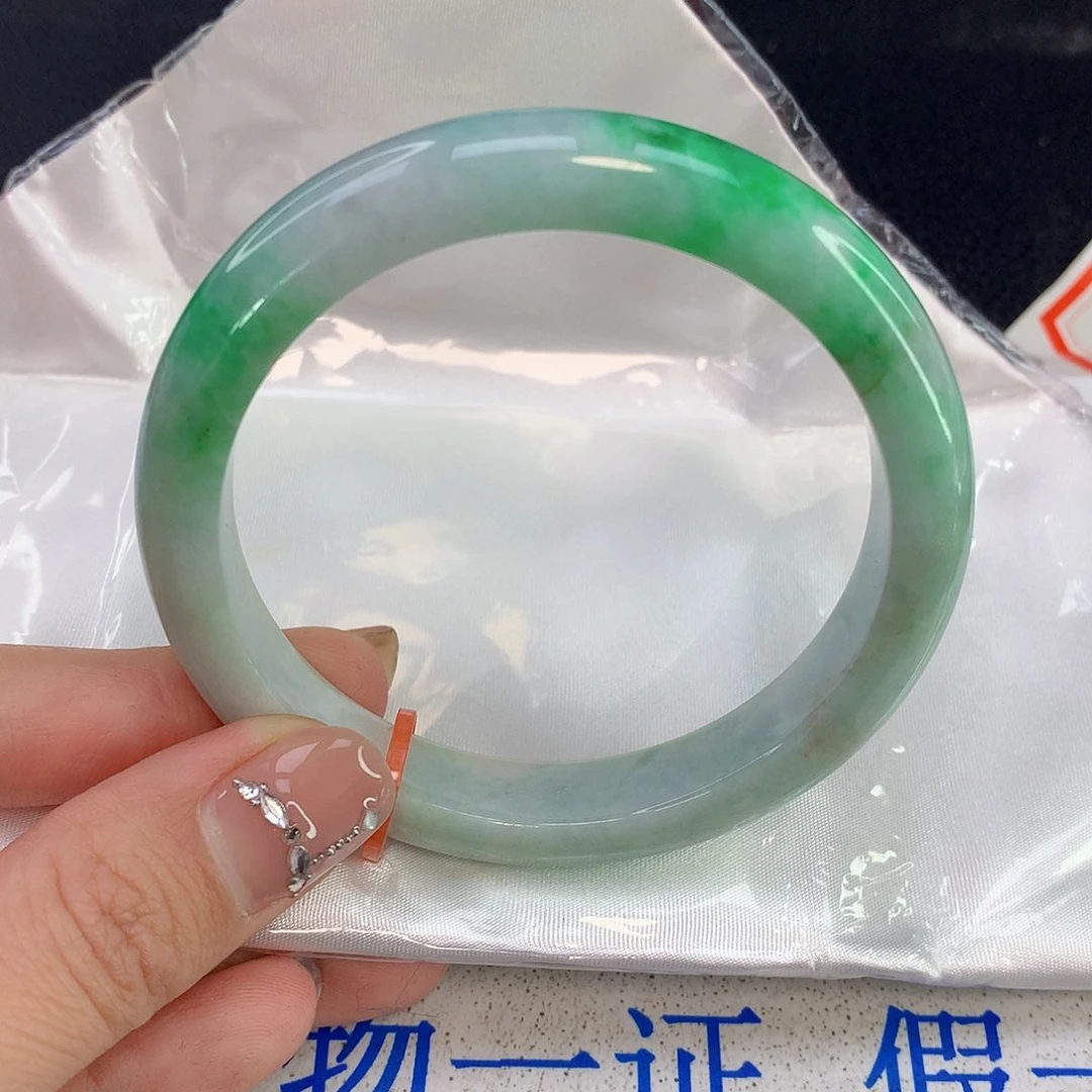 翡翠手镯未镶嵌天然A货翡翠416