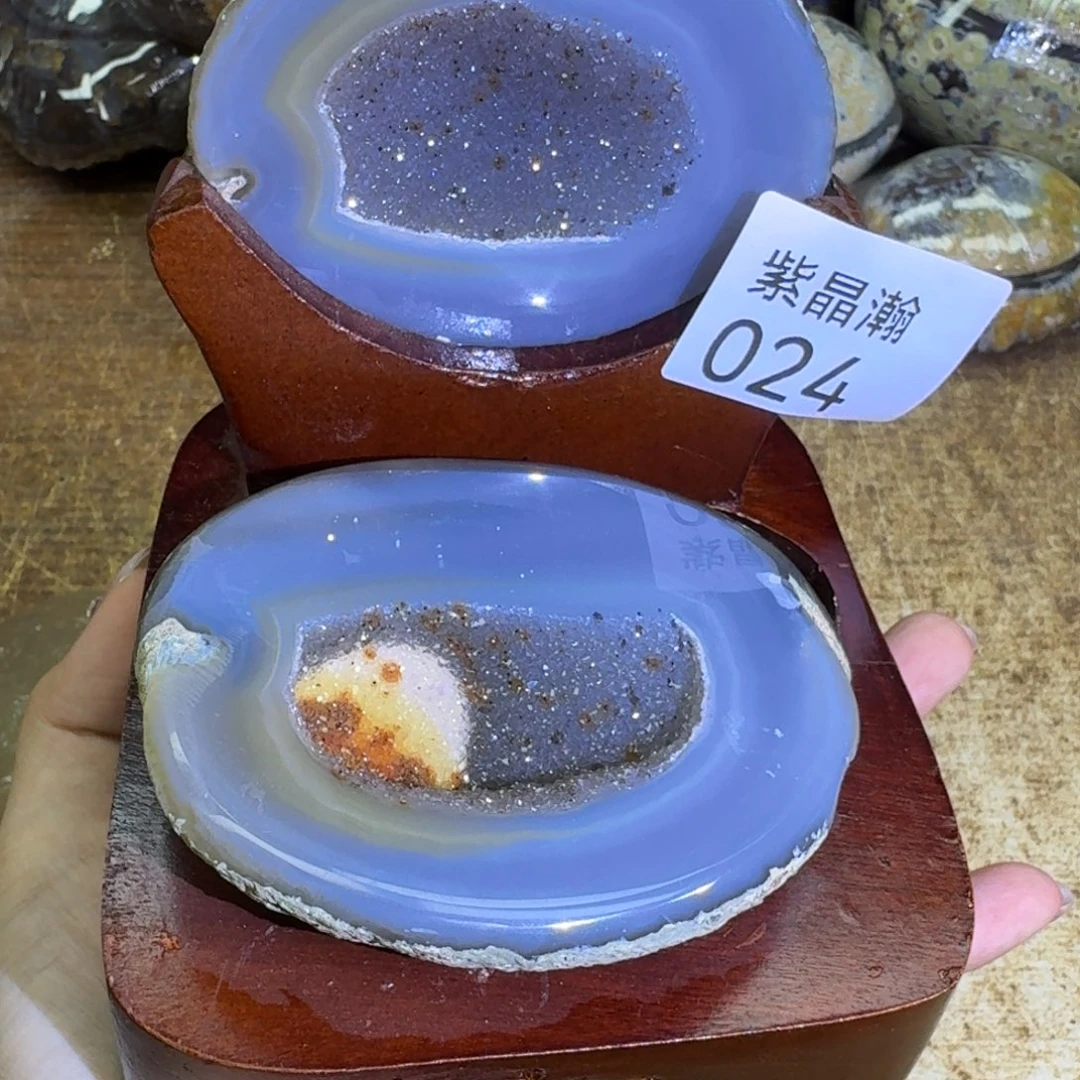 未镶嵌玛瑙/玉髓珠宝奇石