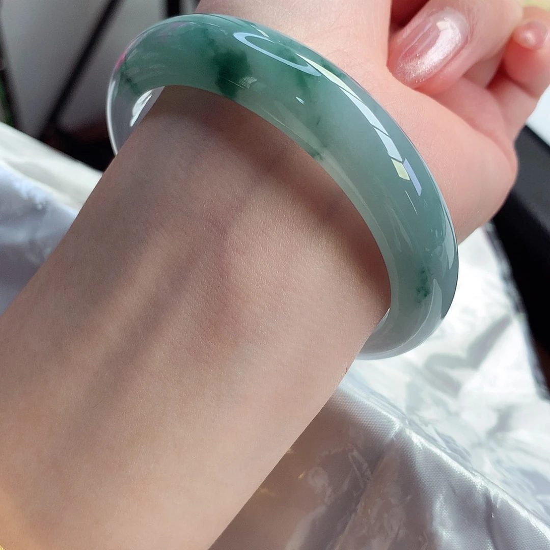 翡翠手镯未镶嵌天然A货翡翠57