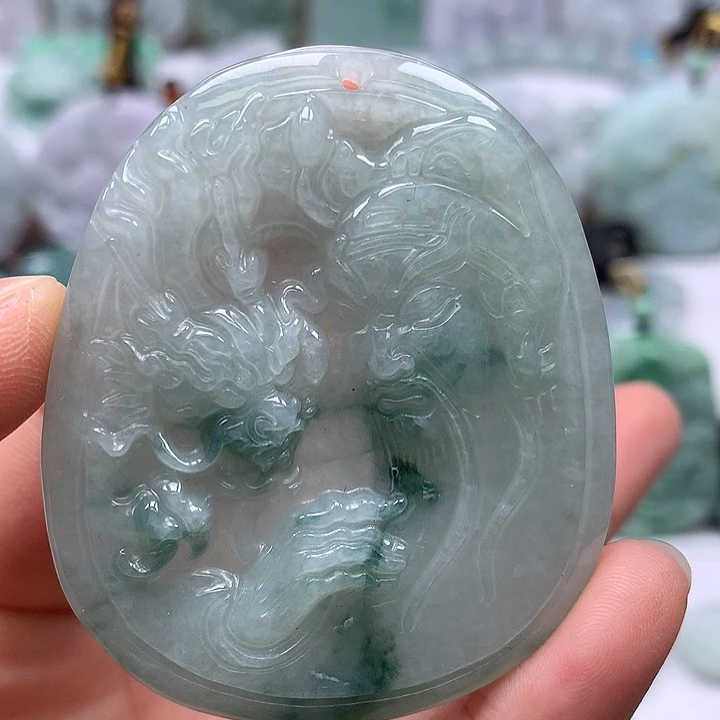 翡翠未镶嵌颈饰玉龙关二爷福利