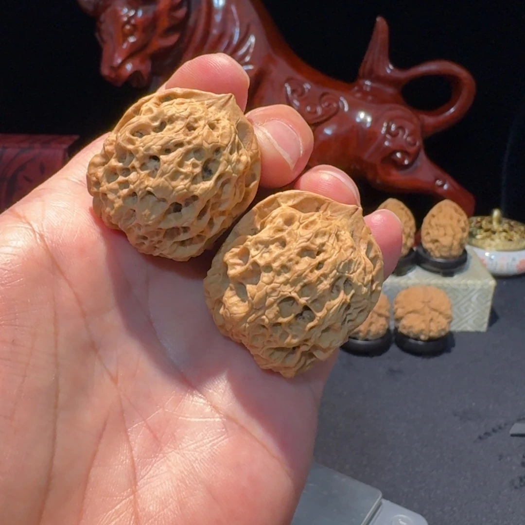 把件文玩核桃云南铁核桃42