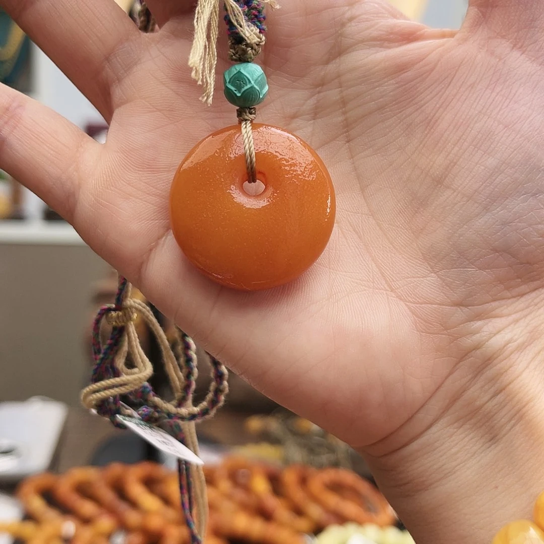 琥珀手链未镶嵌吊坠