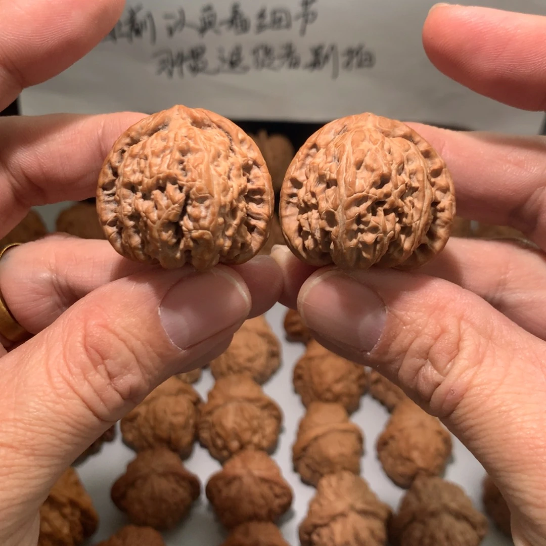 文玩核桃把件小尺寸白狮子开播福利