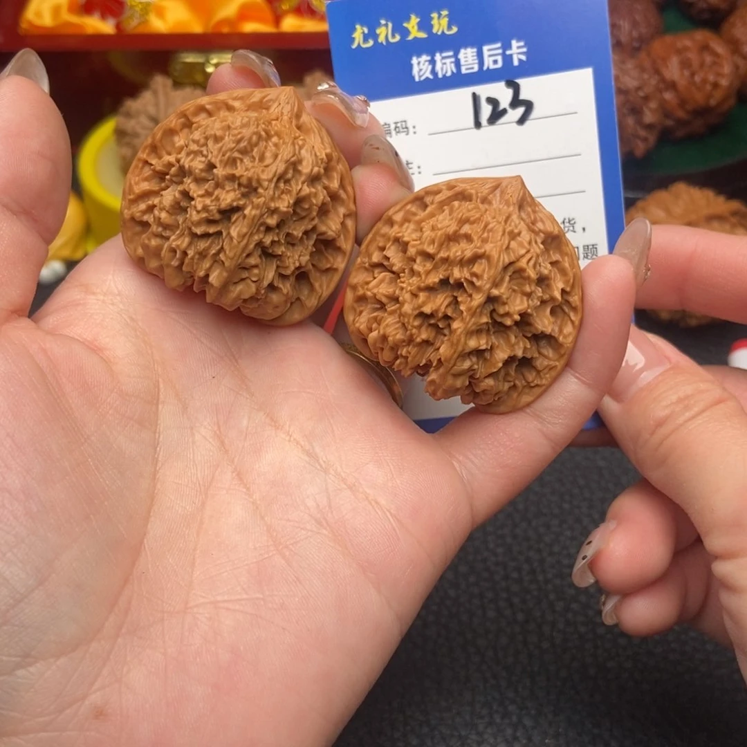 文玩核桃把件蒜***头39满天星123