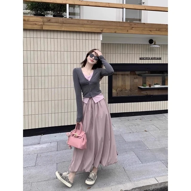 温柔风套装女春季甜辣假两件撞色短款针织衫上衣花苞半身裙两件套