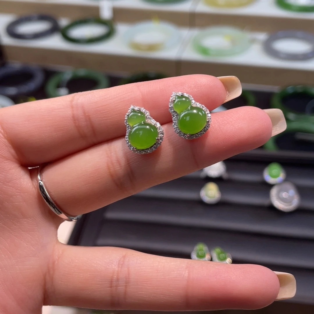 和田玉银S925镶嵌耳饰