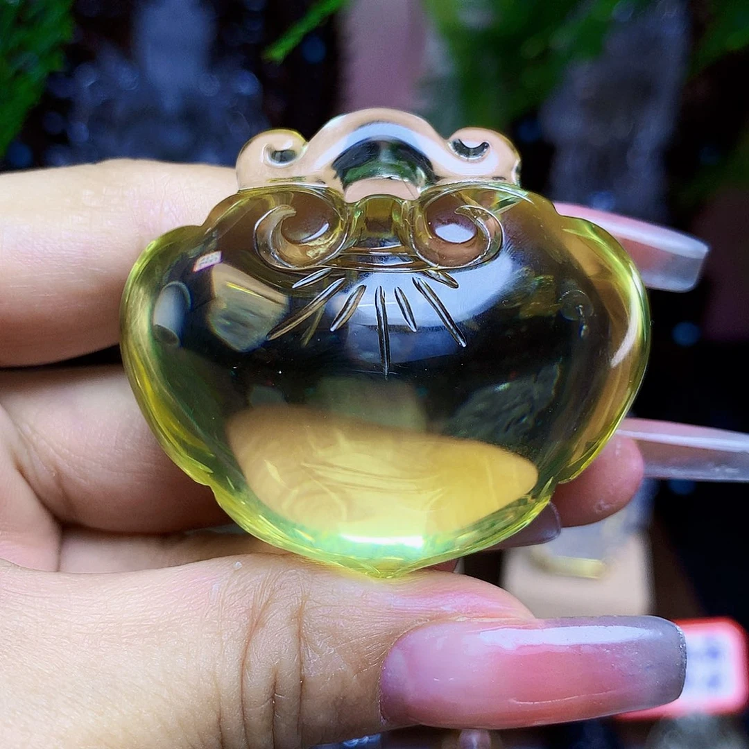 未镶嵌颈饰水晶，
