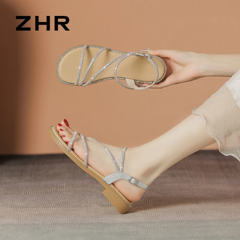 ZHR水钻平底凉鞋女夏季2025新款一字带旅游绝美外穿凉鞋女夏外穿