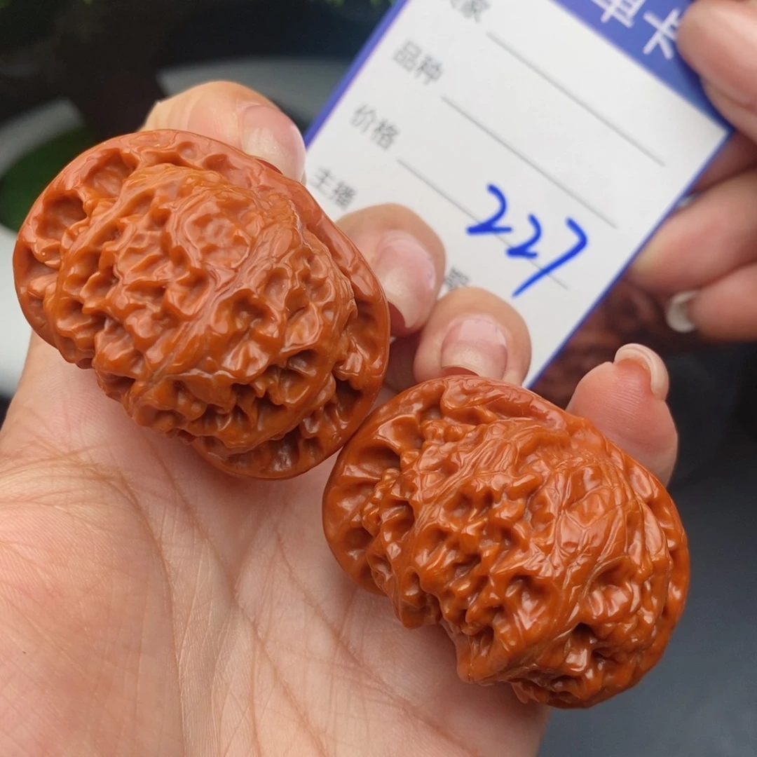 文玩核桃把件43宫灯227