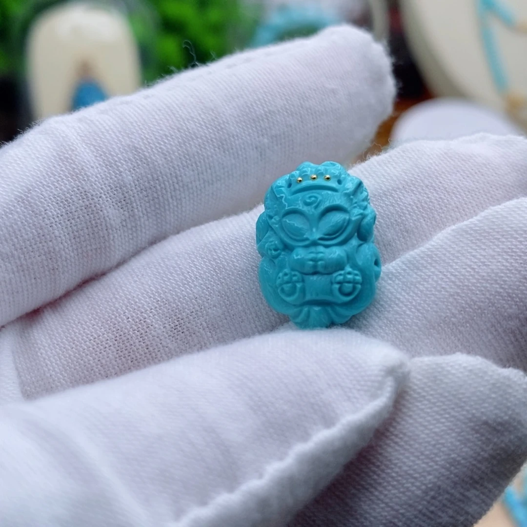 未镶嵌绿松石珠宝奇石
