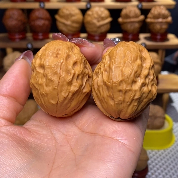 文玩核桃把件请***'玄武97