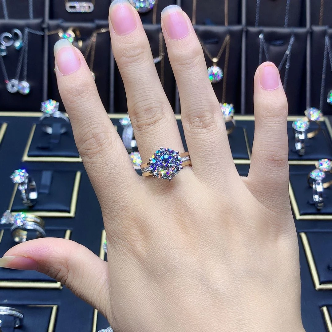 18K金镶嵌合成碳硅石（莫桑石）吊坠(赠链)悟****滋