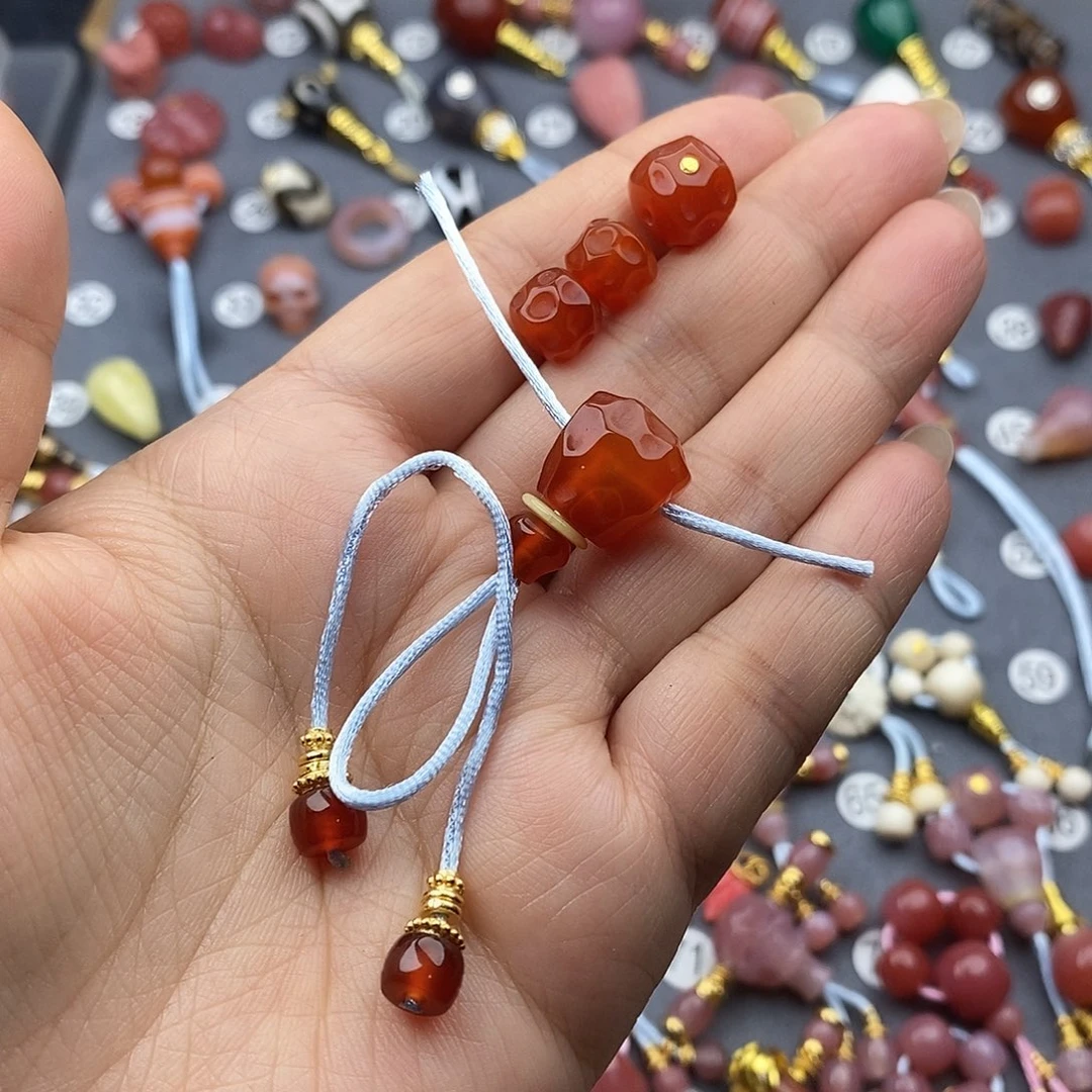 玛瑙/玉髓未镶嵌饰品