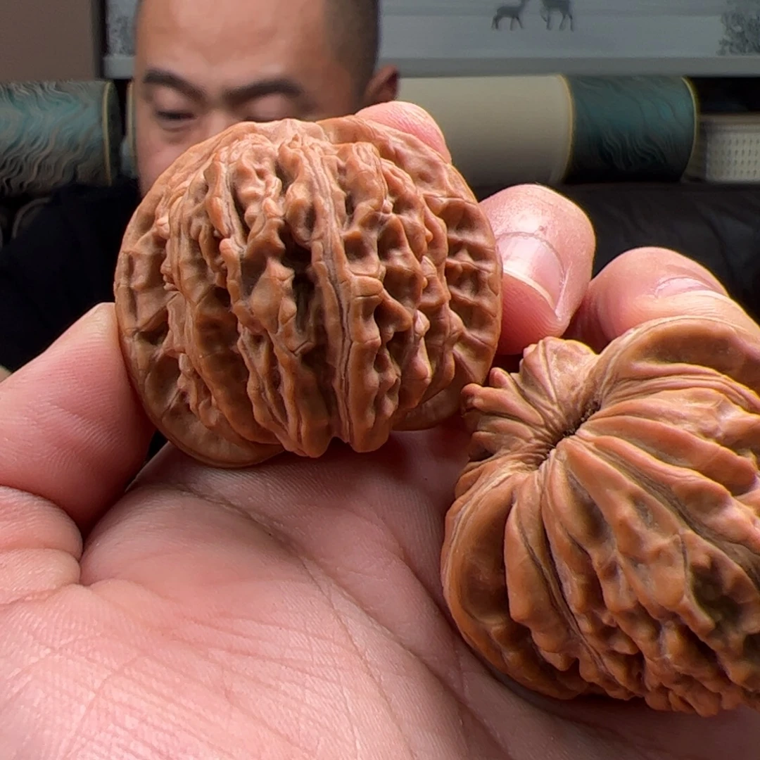 K***k把件文玩核桃四座楼42