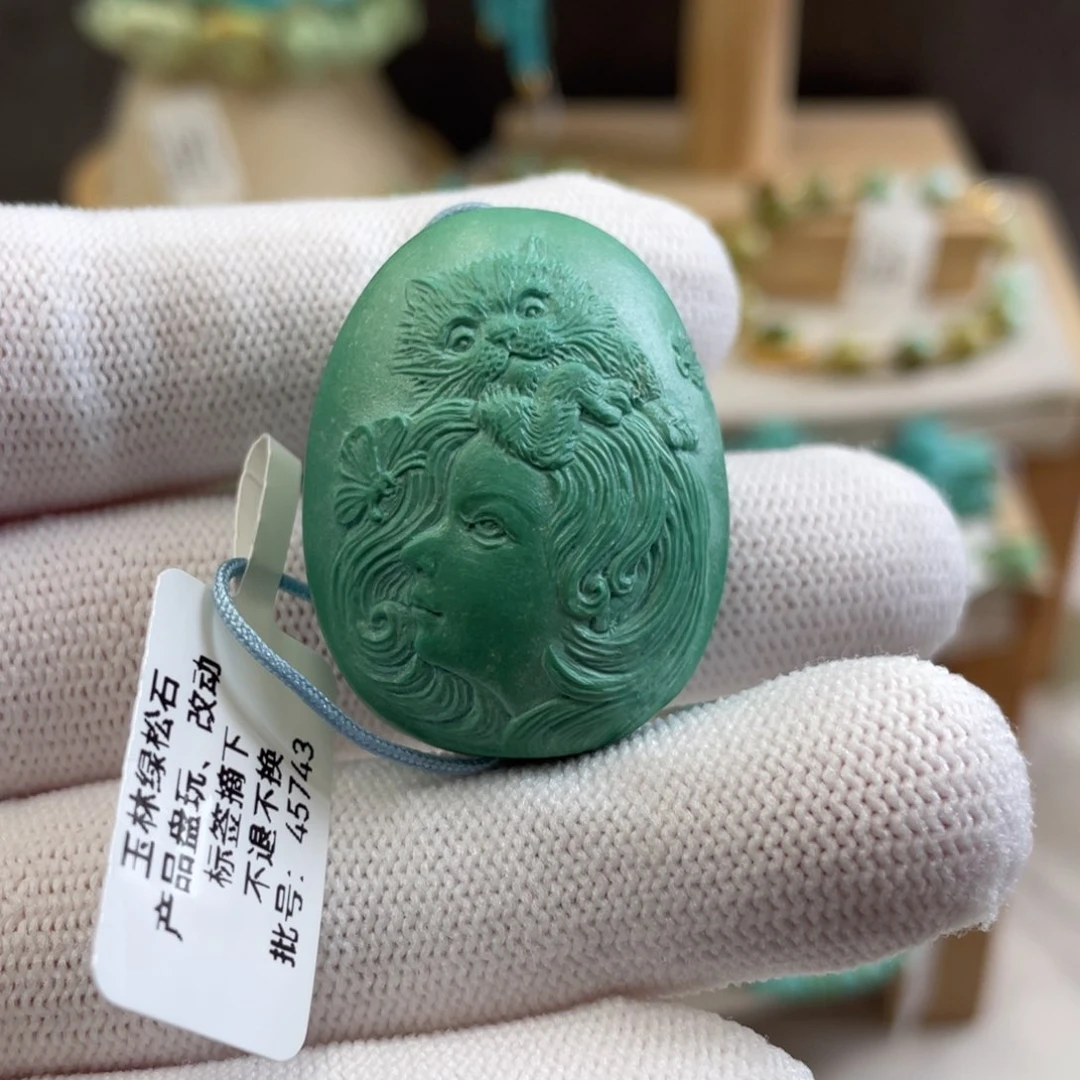 绿松石未镶嵌精品猫猫牌