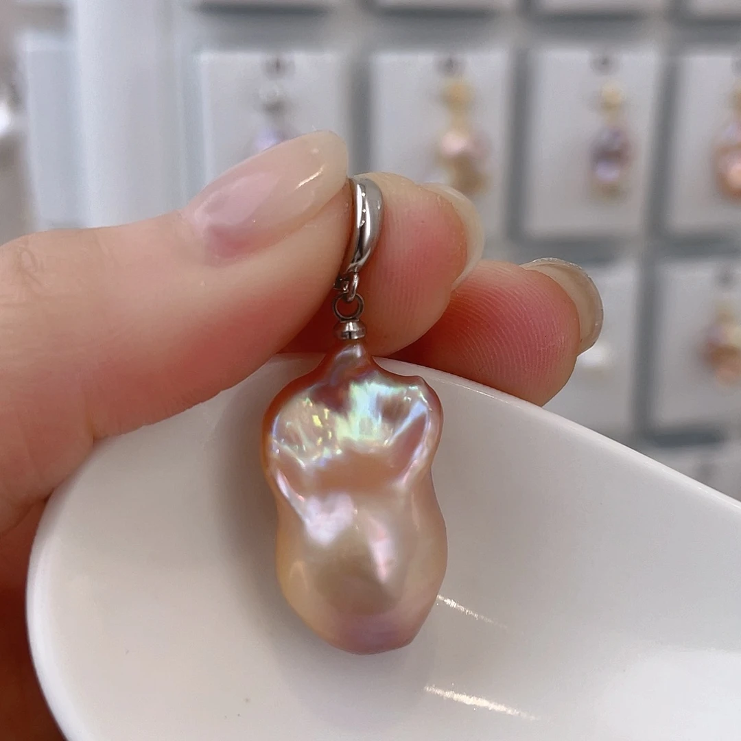 淡水珍珠颈饰银S925镶嵌小****e