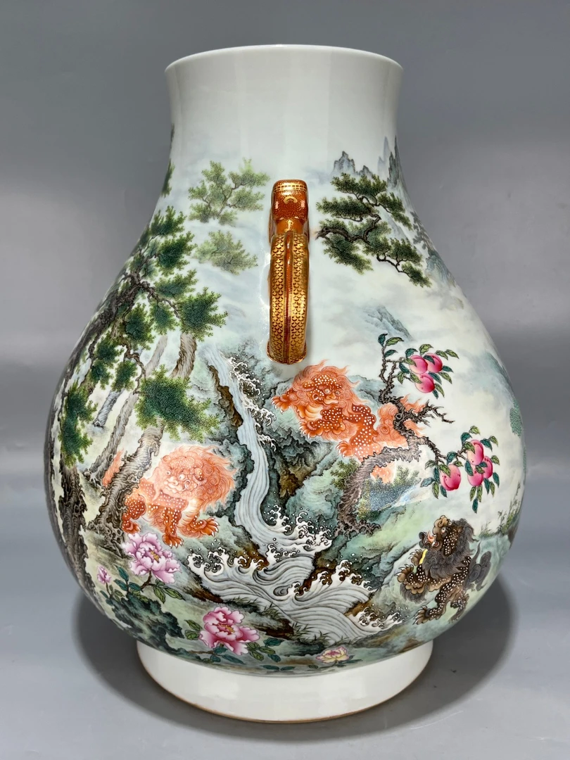 仿古瓷 仿古大清乾隆粉彩山水瑞兽花卉纹双耳尊