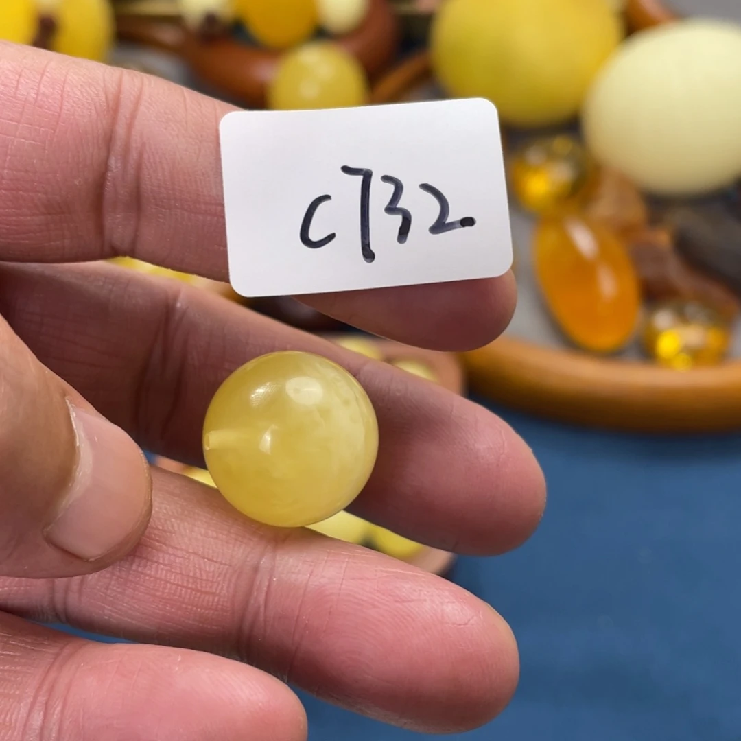 手链琥珀未镶嵌多样性发，发其中一件