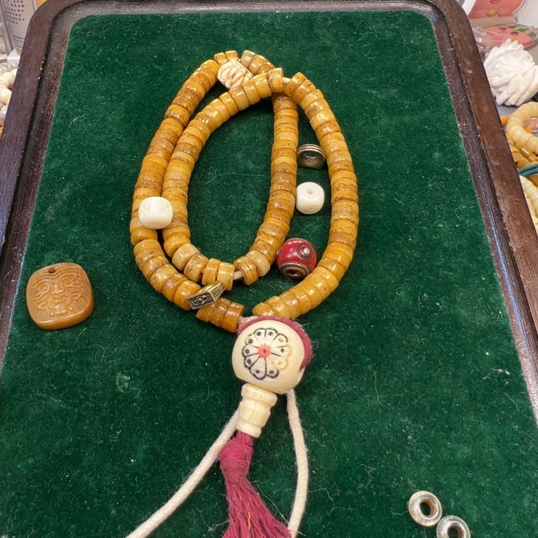 小***兽牛骨手串/手链00000000176