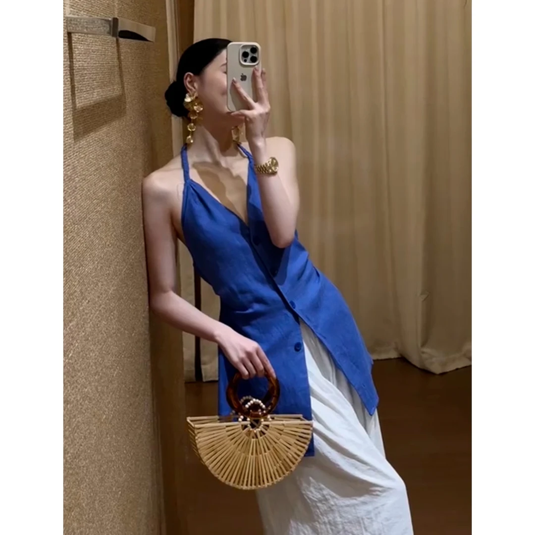 蓝色挂脖v领修身吊带背心女2025盛夏新款韩里韩气度假风露背上衣