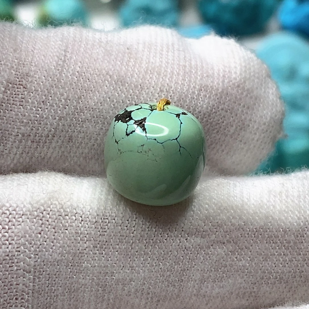 绿松石未镶嵌天然原矿 地大质检11.5mm