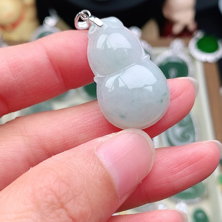 颈饰银S925镶嵌翡翠吊坠