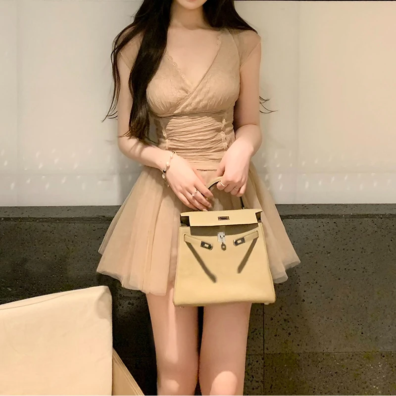 【芭蕾如梦】甜美气质V领蕾丝上衣/网纱裙裤套装收腰显瘦小众两件套