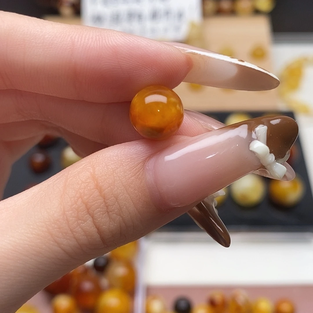 用***1裸石虫珀未镶嵌蜜蜡
