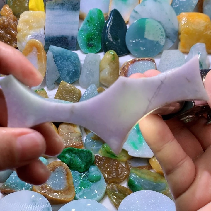 翡翠未镶嵌颈饰缅甸天然翡翠牌子片料珠子平安扣