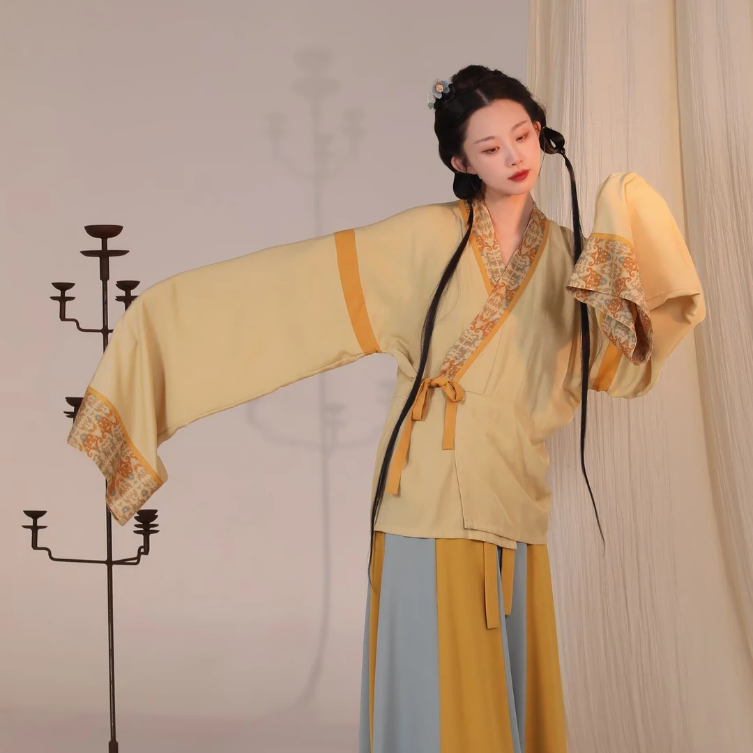 谜阿凰【芸萸】原创花型复原晋制汉服套装襦舒适破裙女秋2025新品