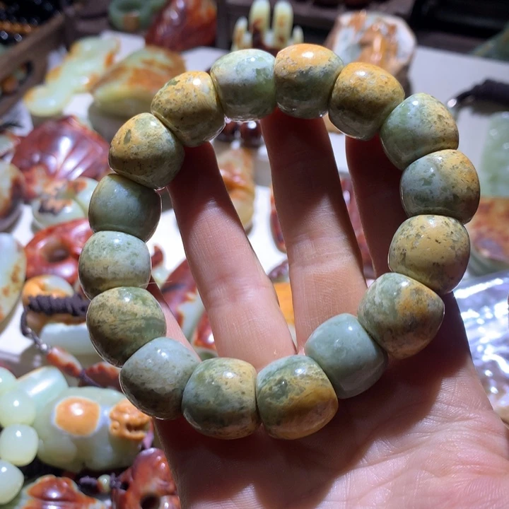 岫岩河磨玉（透闪石质玉）未镶嵌手链