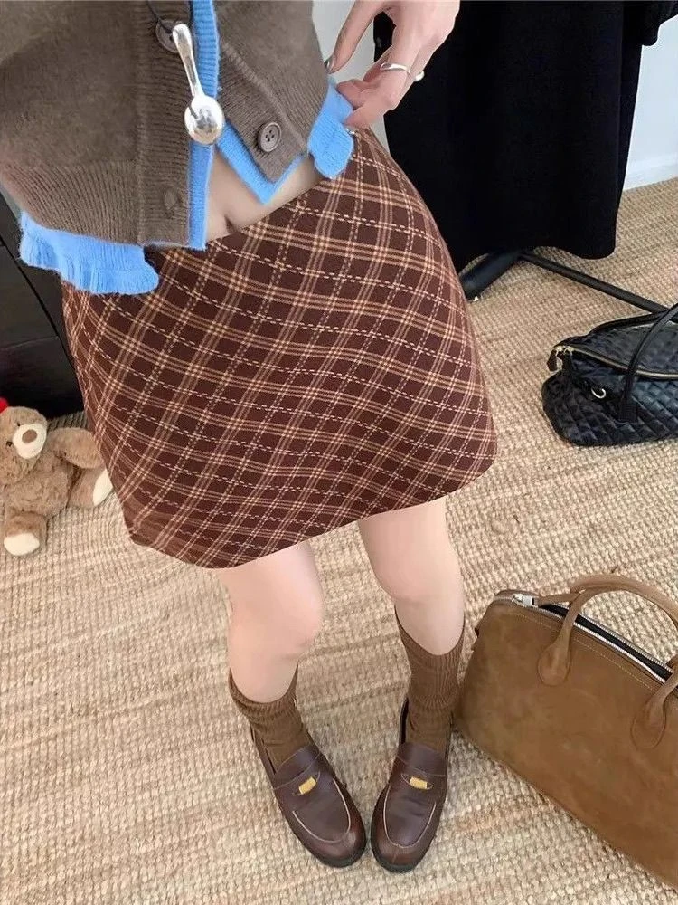 复古格纹半身裙女秋季新款高腰显瘦百搭防走光辣妹a字包臀短裙子