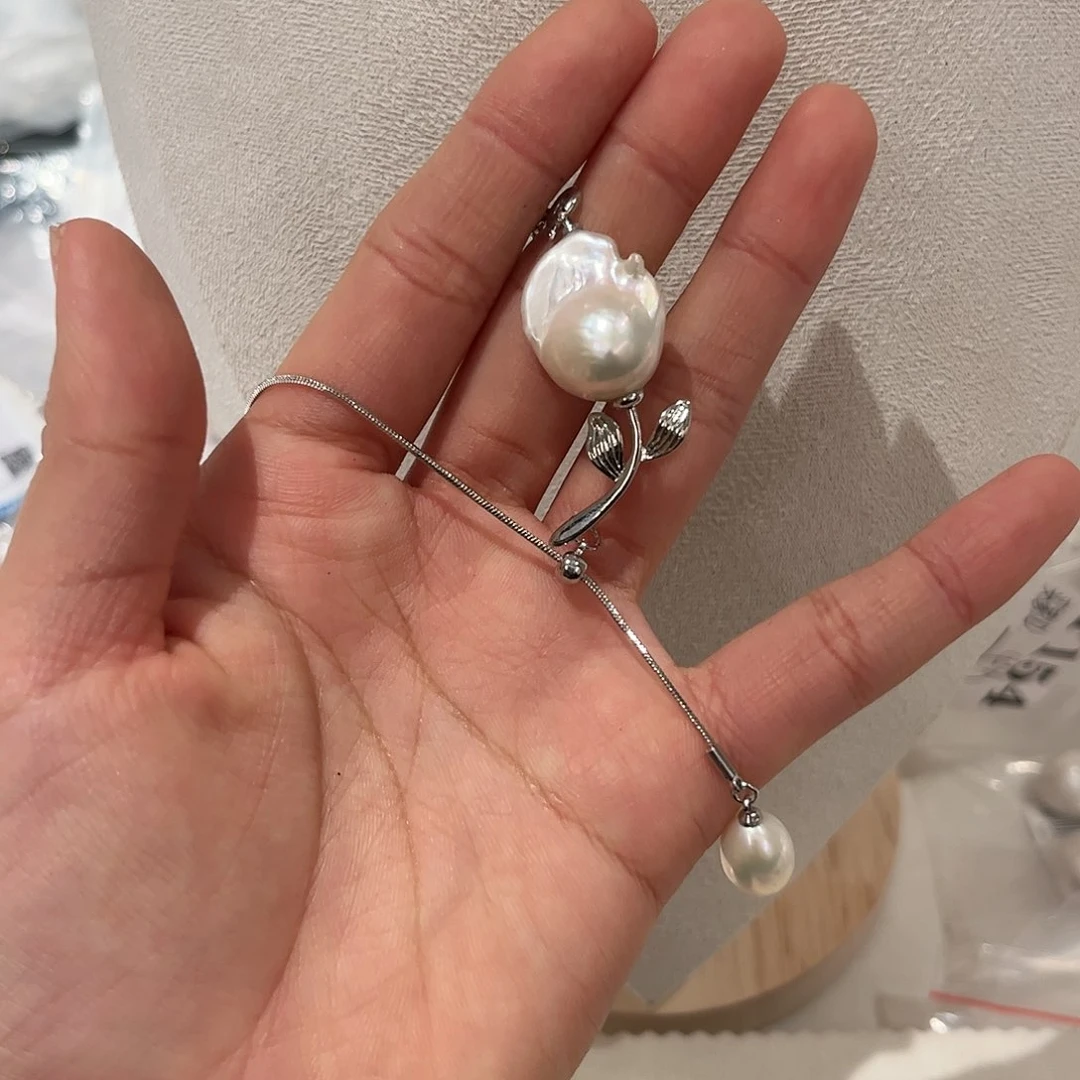 淡水珍珠颈饰合金