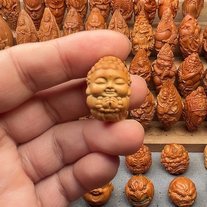 橄榄核吊坠18宝宝佛