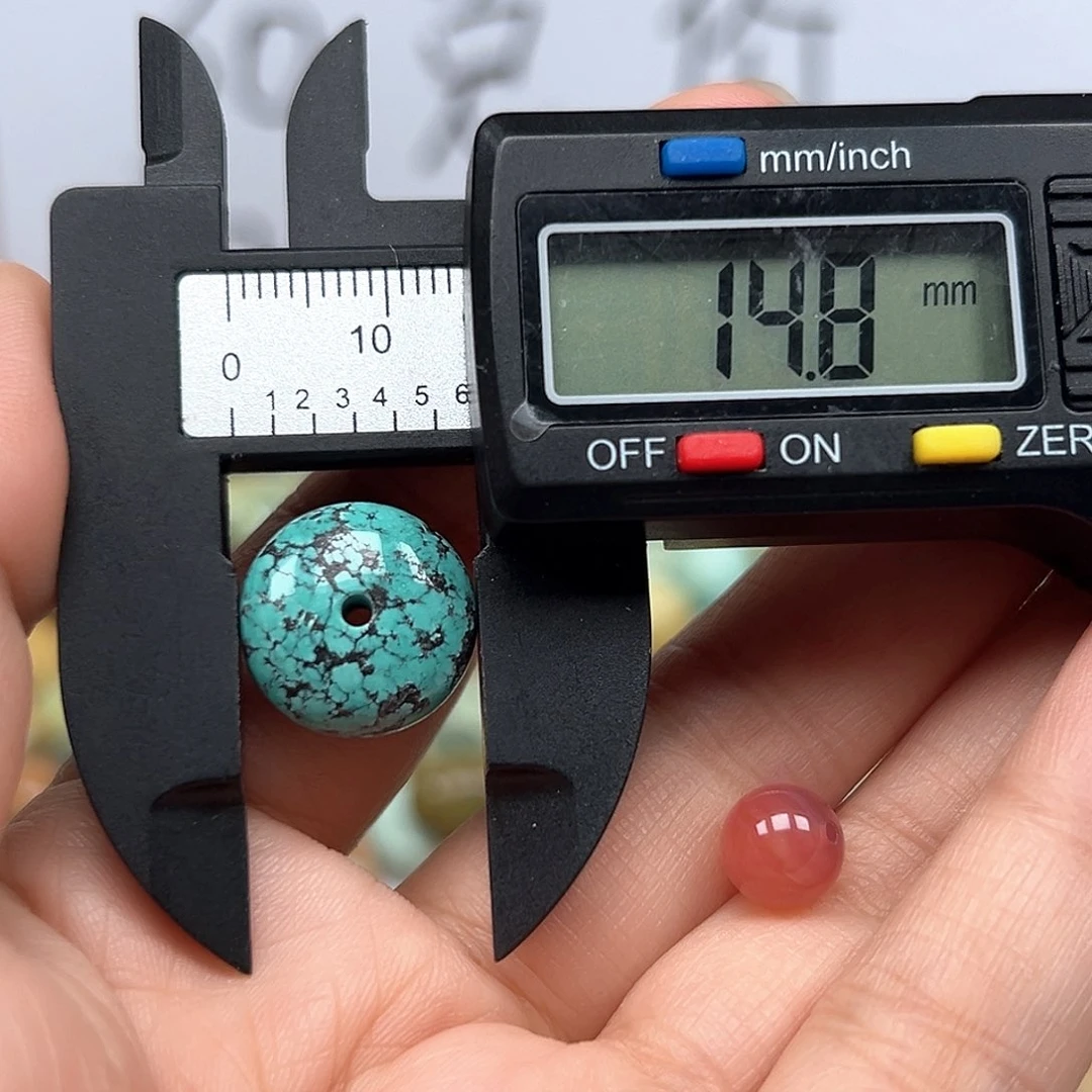 南红玛瑙未镶嵌珠宝奇石