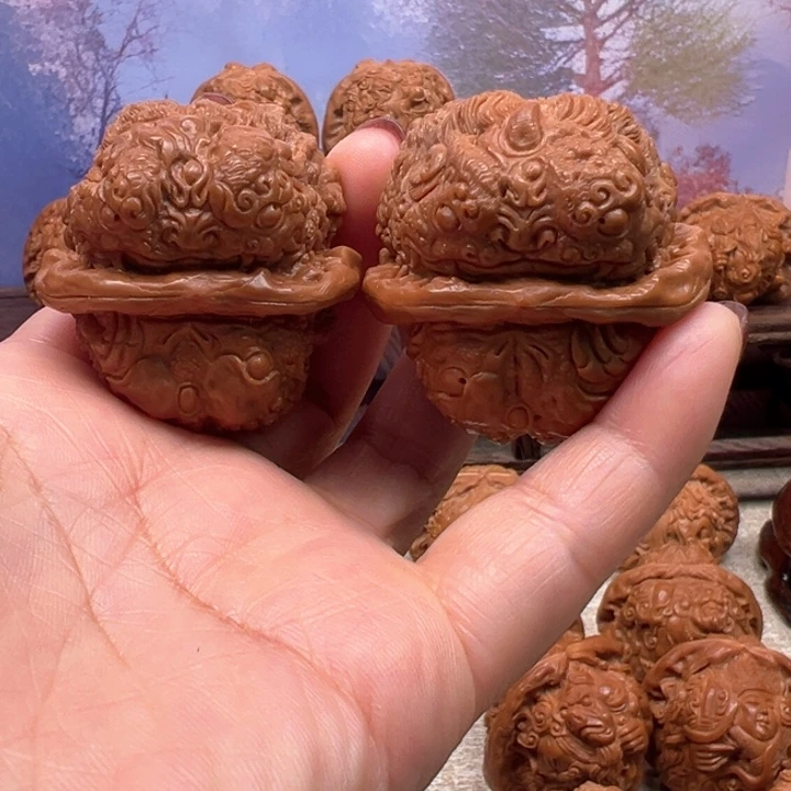 核桃把件蛤蟆头唐狮金蟾