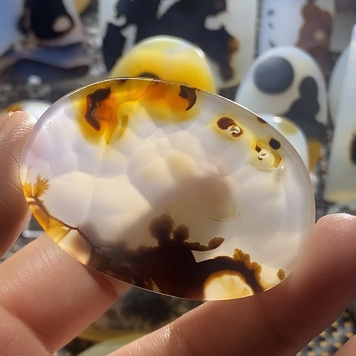 未镶嵌颈饰玛瑙/玉髓啊*
