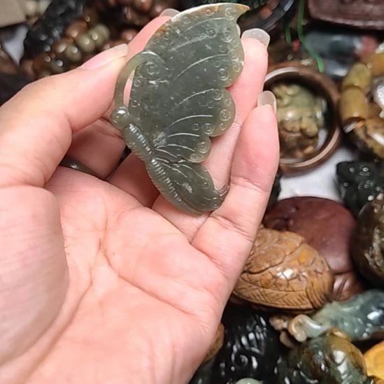 岫岩河磨玉（透闪石质玉）未镶嵌挂件