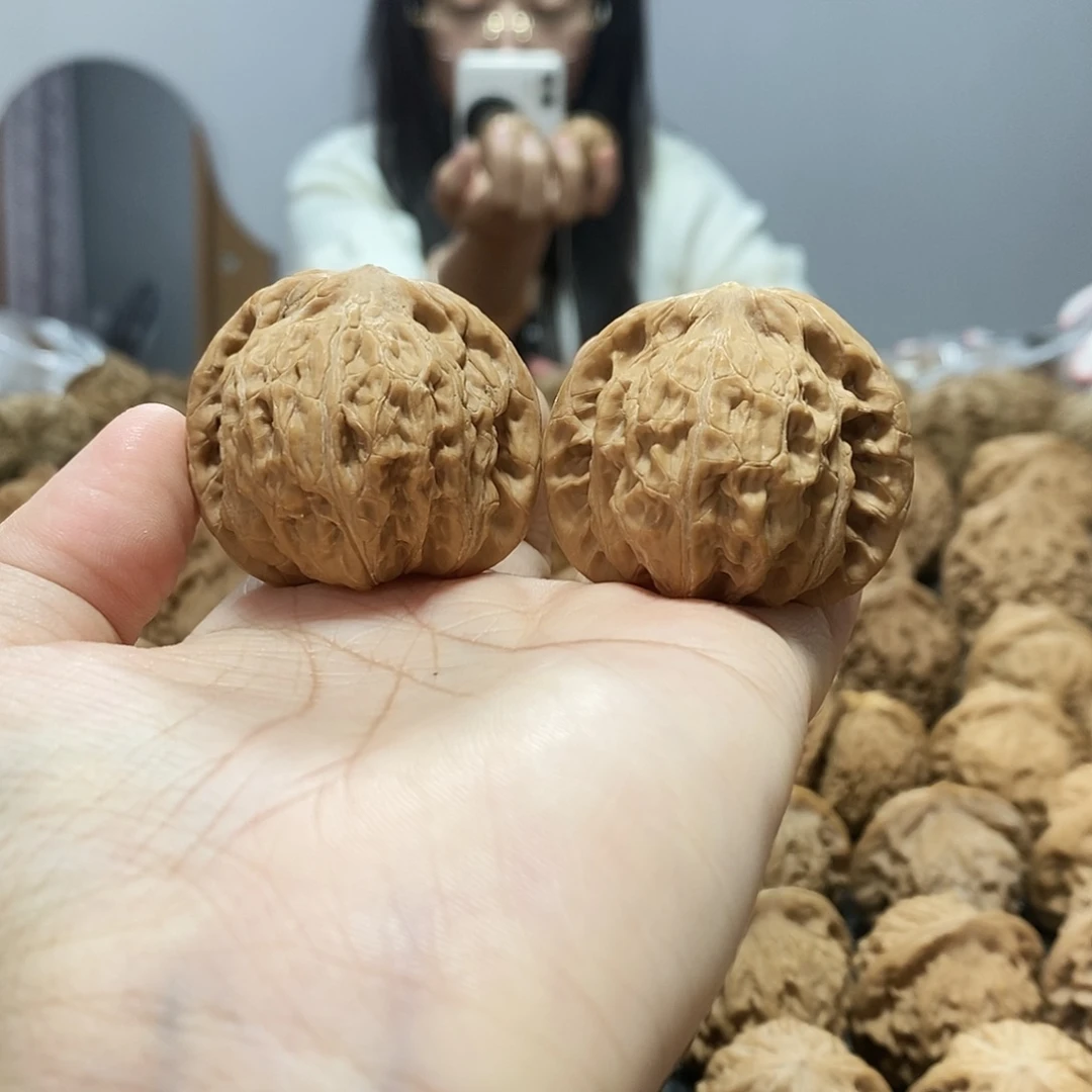 吊坠文玩核桃僧帽40黄