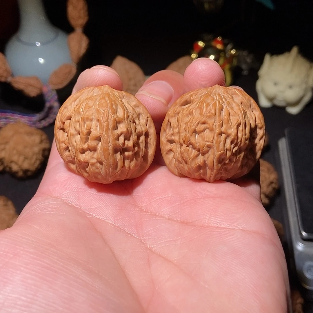 把件文玩核桃福利小蝴蝶磨盘