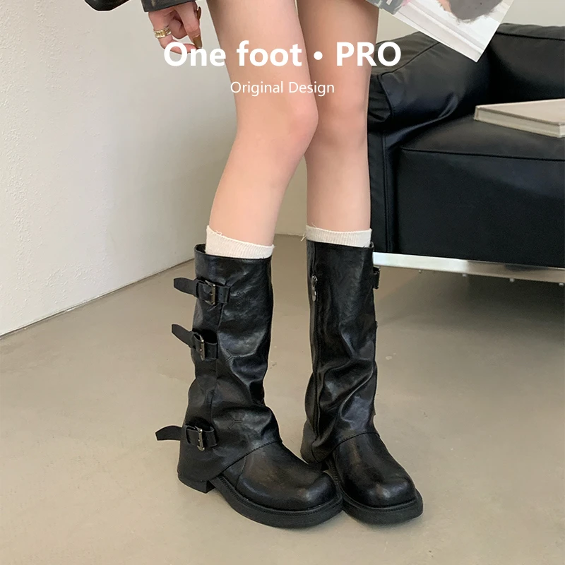 复古西部牛仔靴女2025新款皮带扣中筒靴女褶皱堆堆靴骑士靴靴子