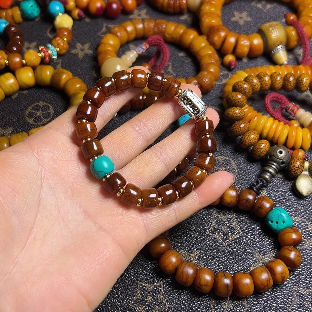 香榧木藏区手串牛骨