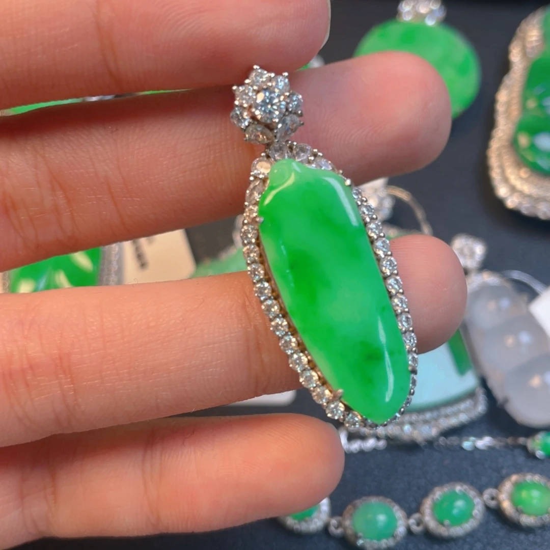 翡翠银S925镶嵌吊坠(不含链)