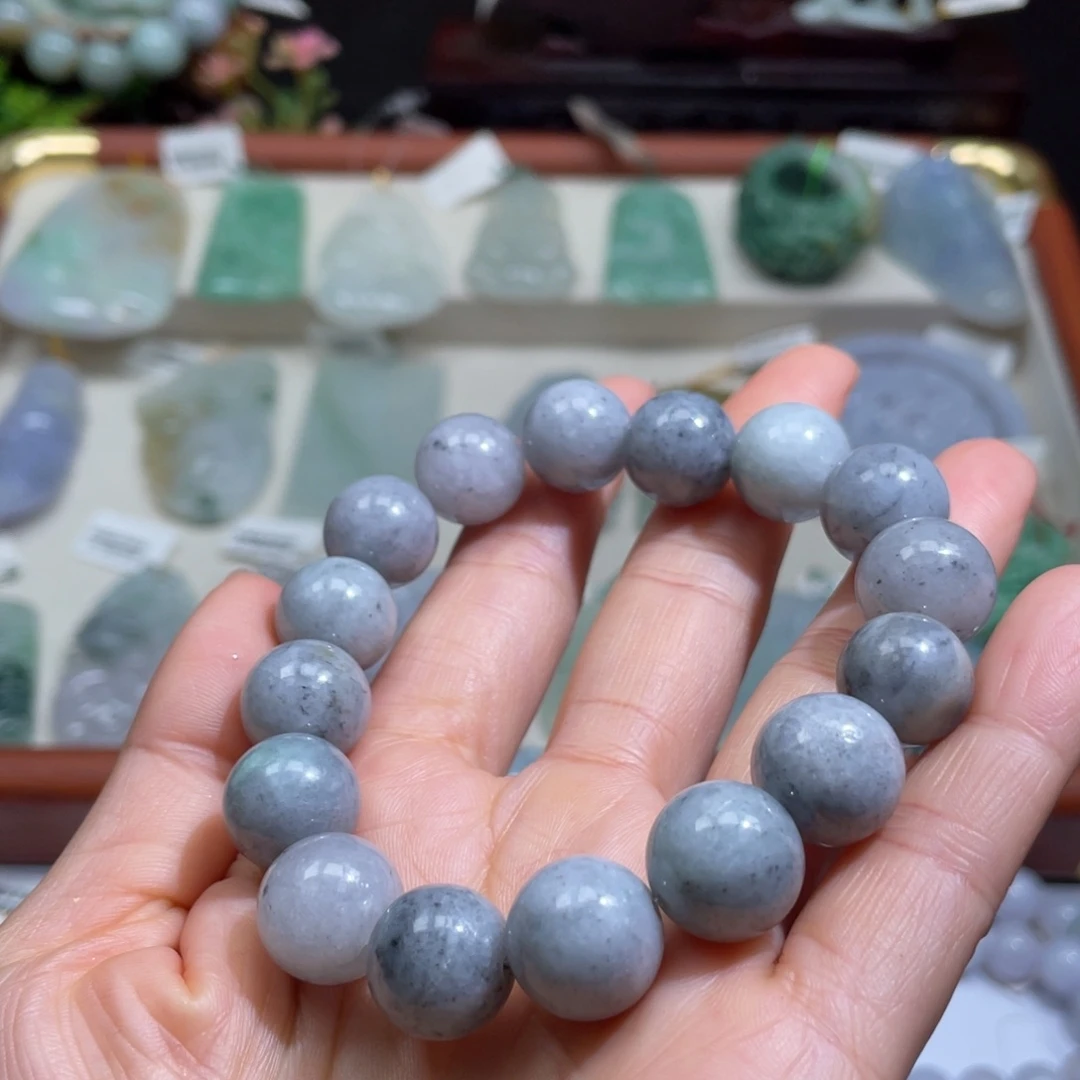 翡翠未镶嵌颈饰翡翠5